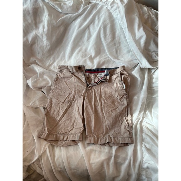 Tommy Hilfiger Tan Flat Front Chino Shorts Mens W:32 - Picture 1 of 3